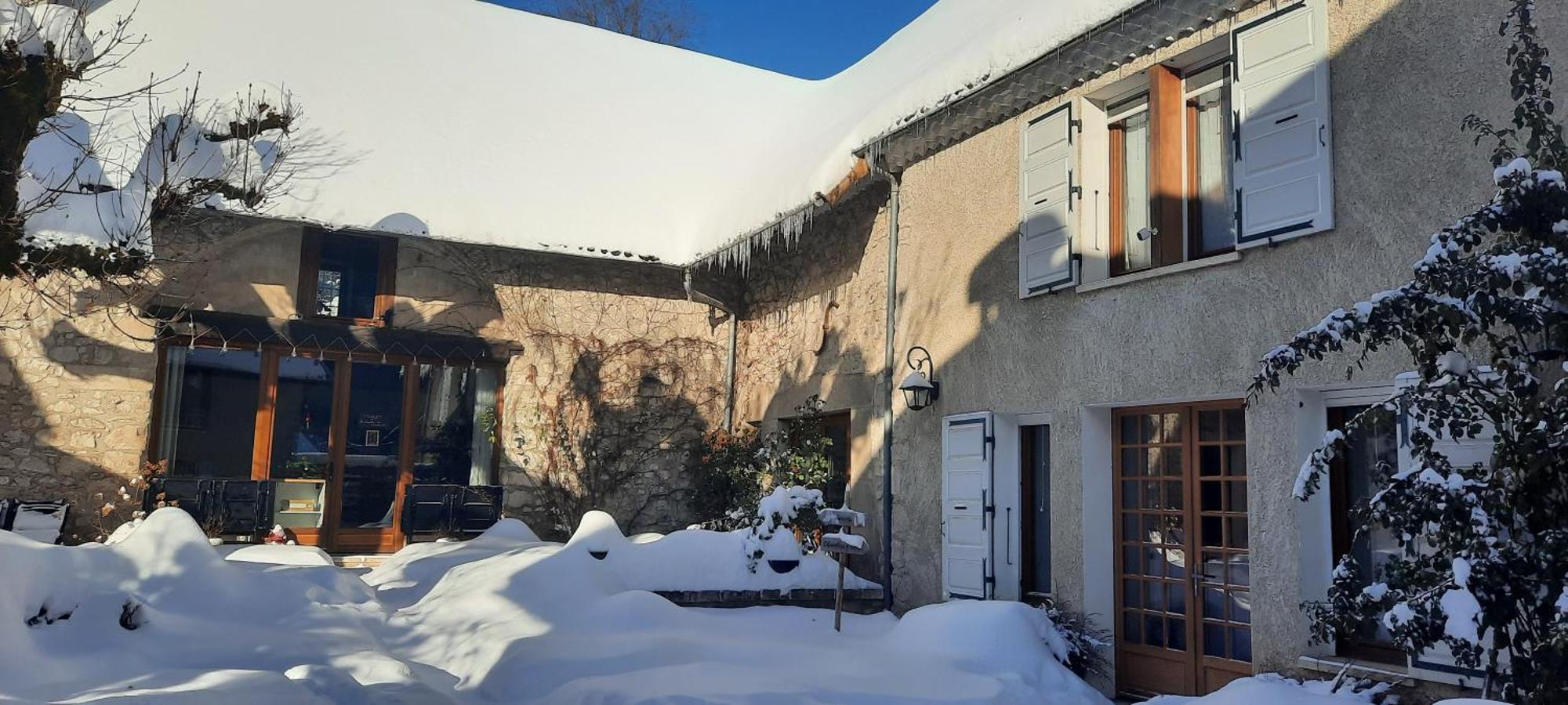 Les Vagabonds Du Mont Bed & Breakfast Chichilianne Exterior photo